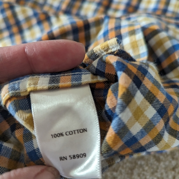 100% Cotton, button up, long sleeve, plaid shirt - Picture 5 of 5